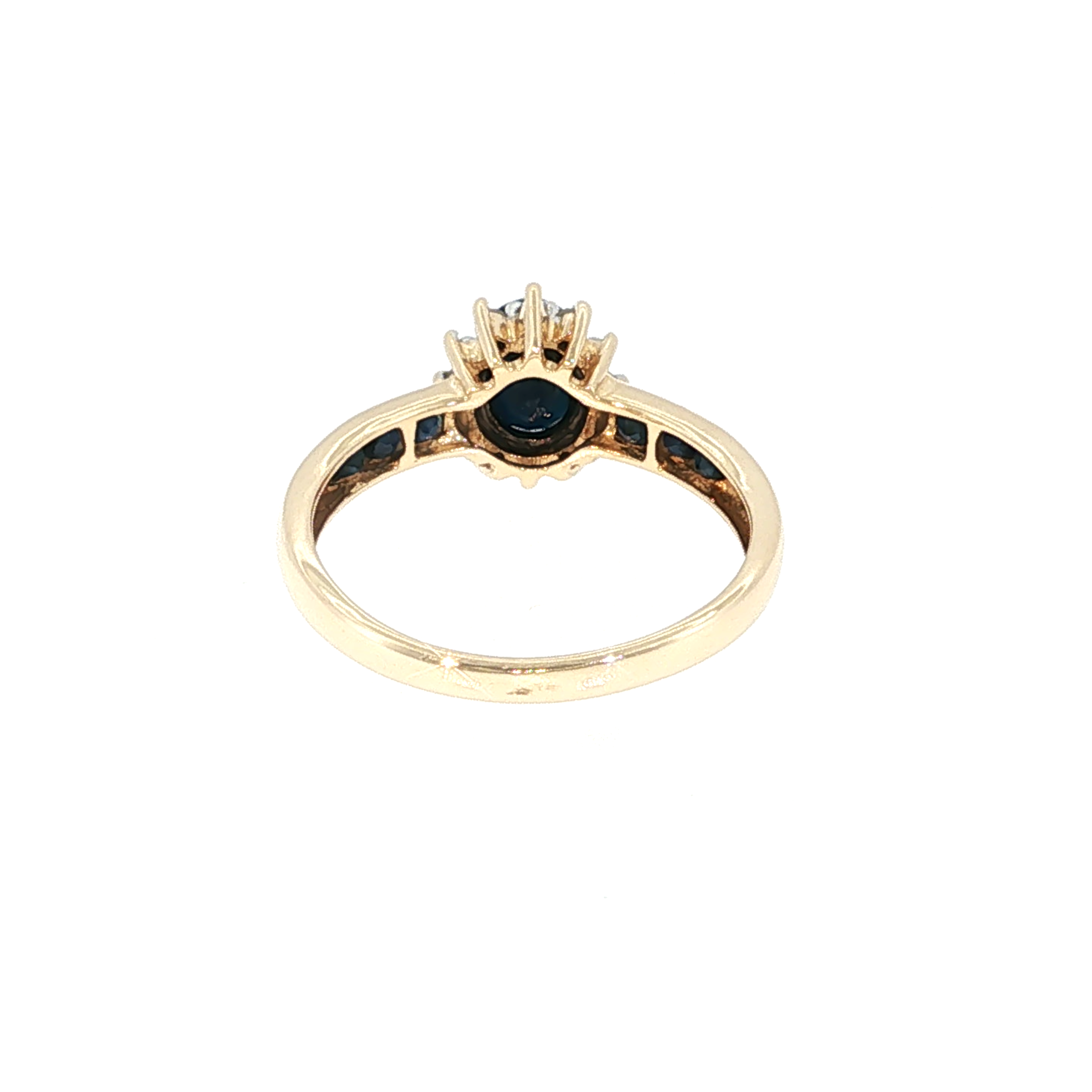 Oval Sapphire and Yellow Gold Multistone Ring