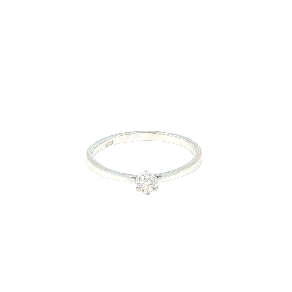Diamond Solitaire Ring in White Gold