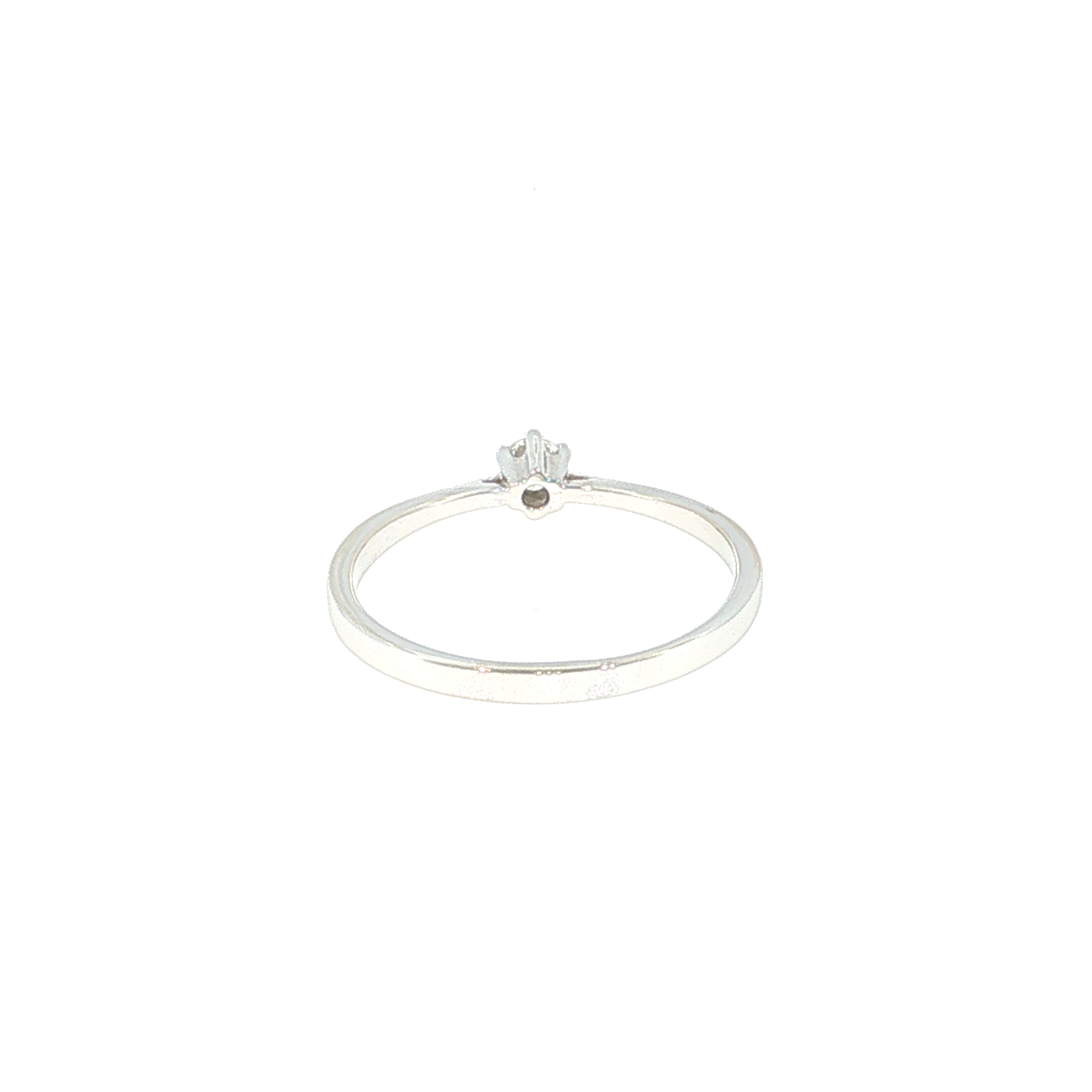 Diamond Solitaire Ring in White Gold