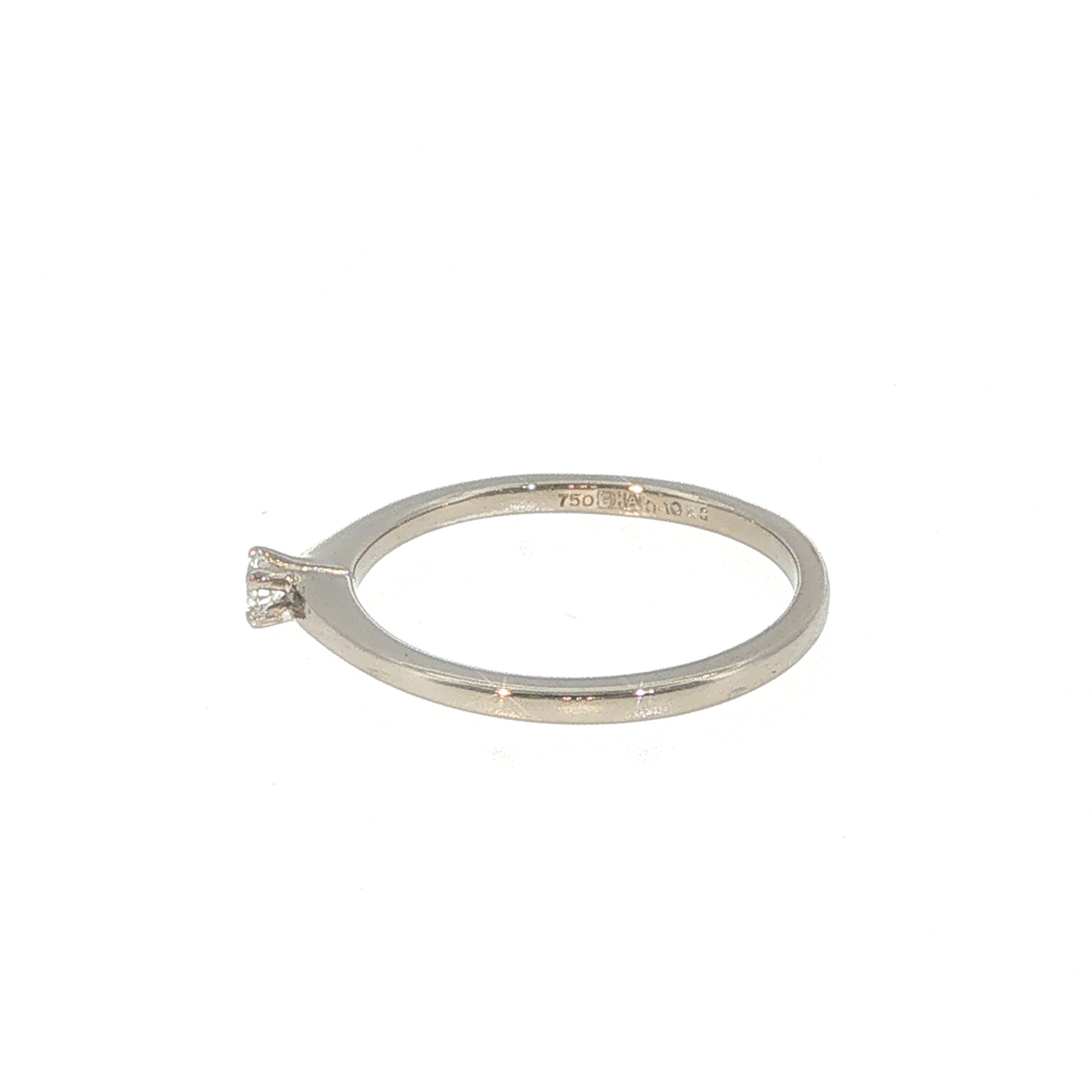 Diamond Solitaire Ring in White Gold