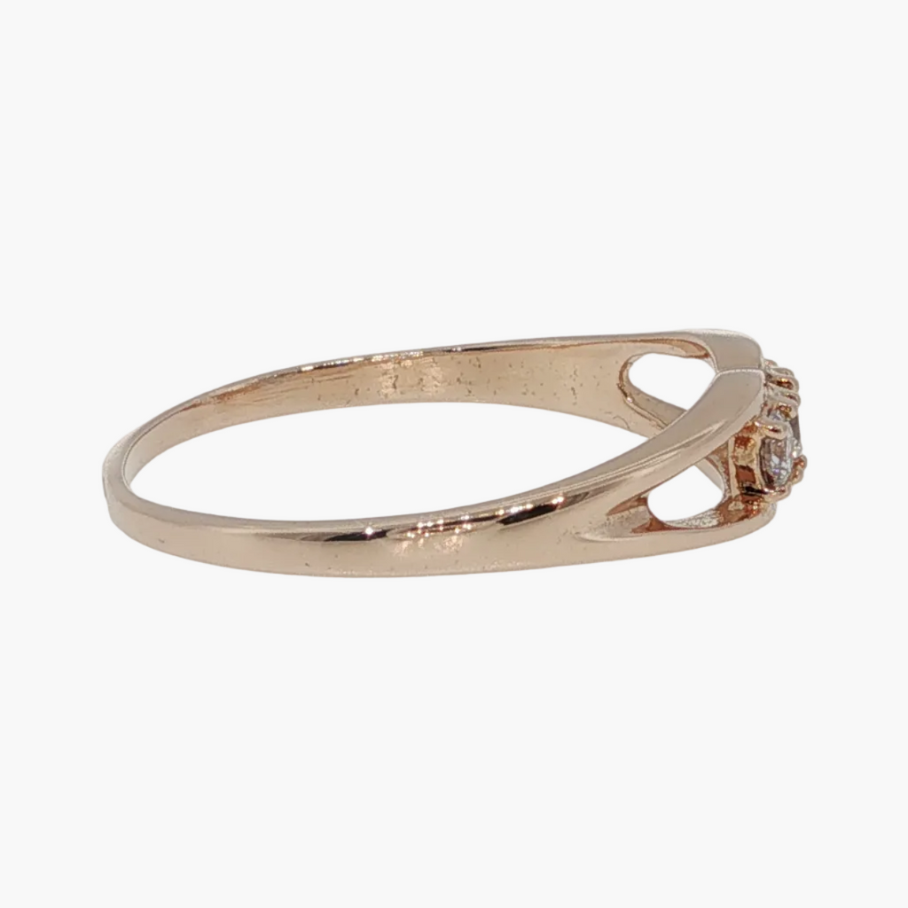 Rose Gold Three-Stone Diamond Split Shank Ring